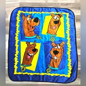 Vintage 2000s Scooby-Doo Plush Fleece Throw Blanket Cartoon Network 50 x 60